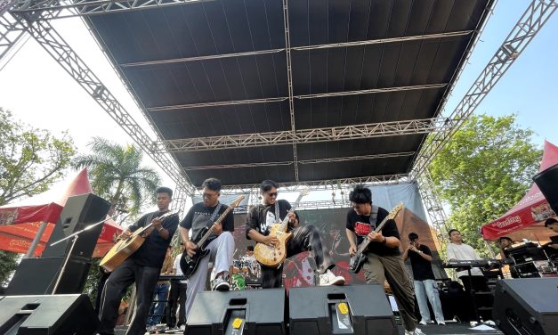 Lavora Band Semarakkan ESKALA 45 Dies Natalis SMAN 1 Mojosari